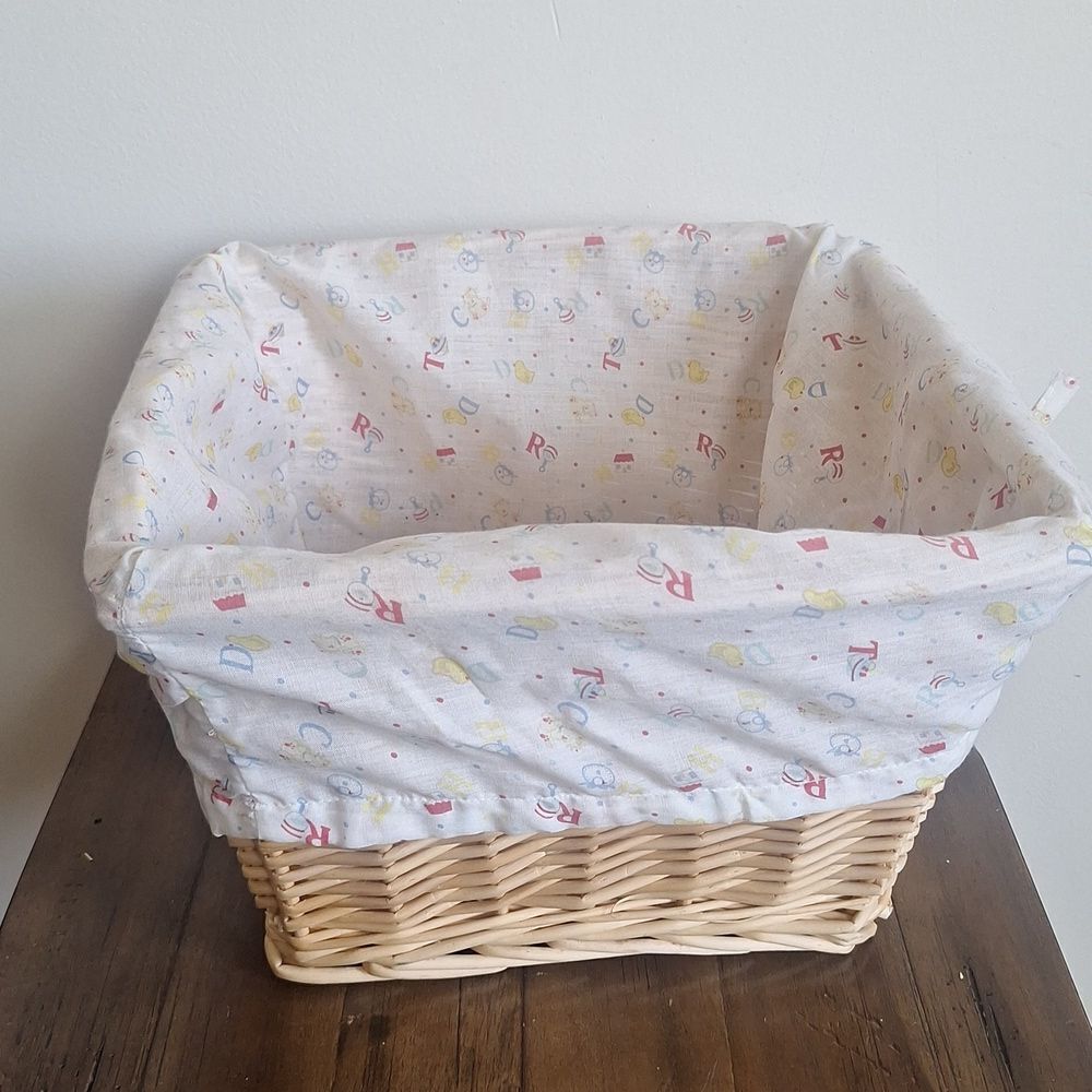 Wicker Basket with Patterned Fabric Liner - Picture 2 of 9
